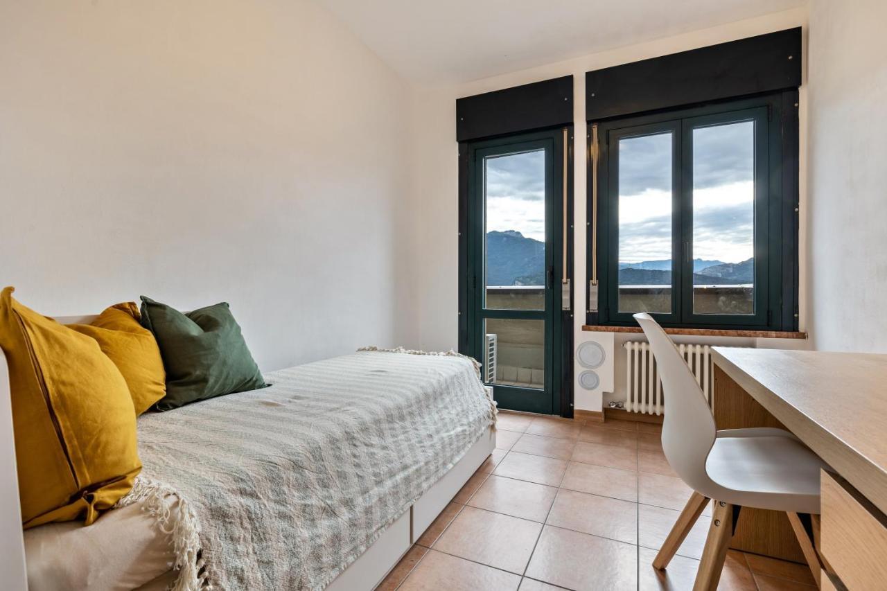La Terrazza Di Vincent Sul Garda Apartment Riva del Garda Luaran gambar